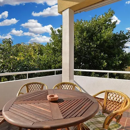 Boris 2058 Apartman Fazana